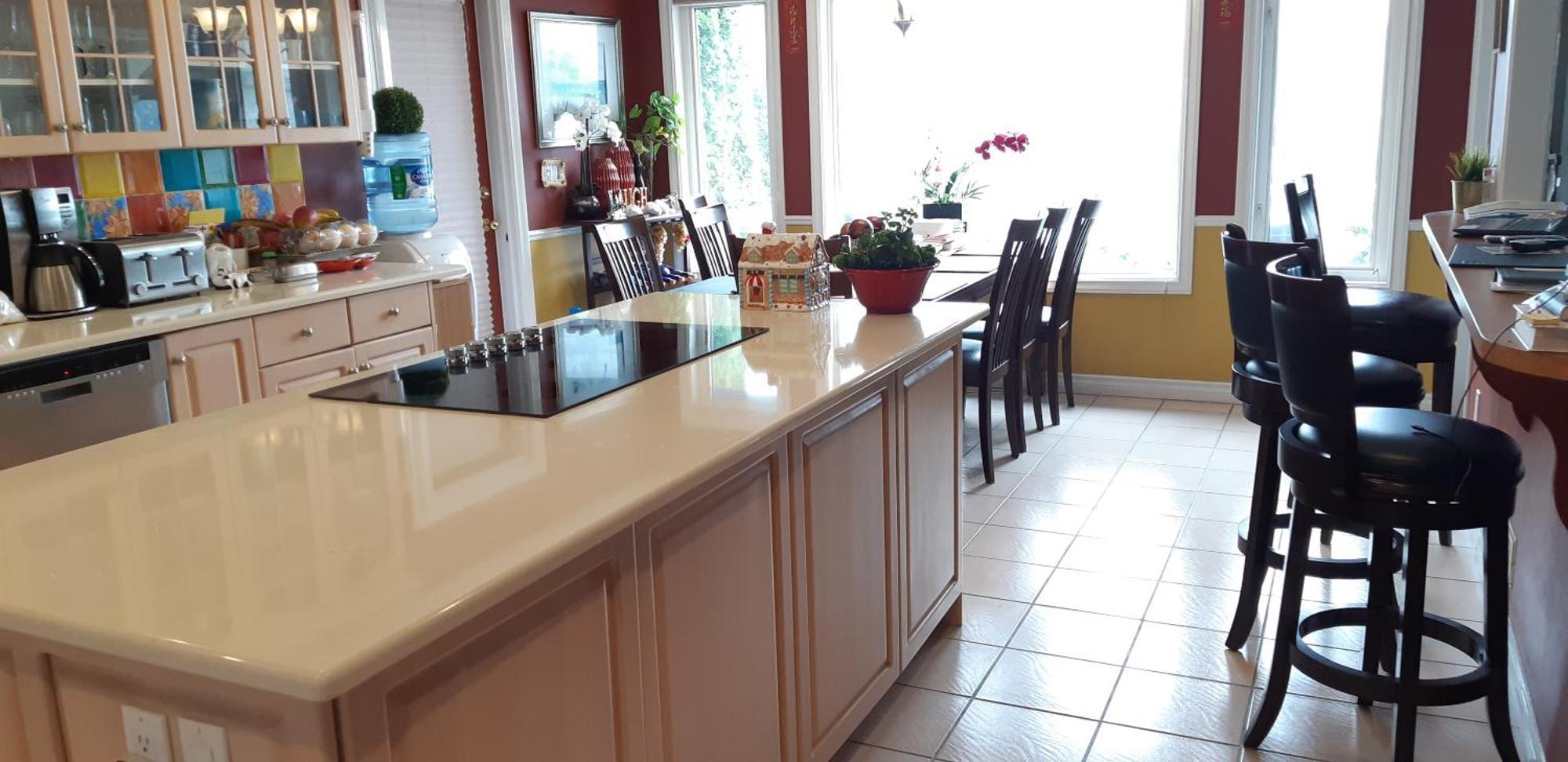 Lakeview House With 4 Rooms Kelowna Near Downtown & Knox Moutain Szoba fotó